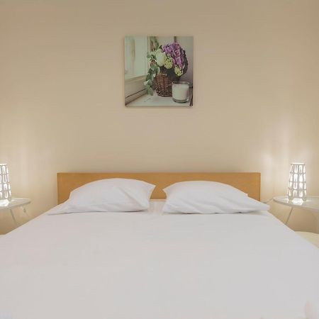 Martim Moniz Charming By Lisbon Village Apartments Ngoại thất bức ảnh